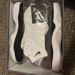 Jordan 11 retro concord