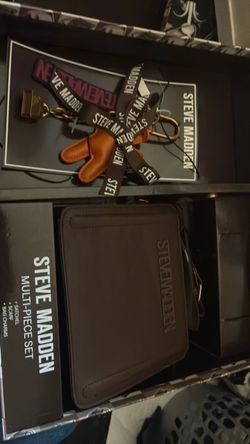 Steve Madden Multi-Piece Set Satchel Scarf Bag Charms