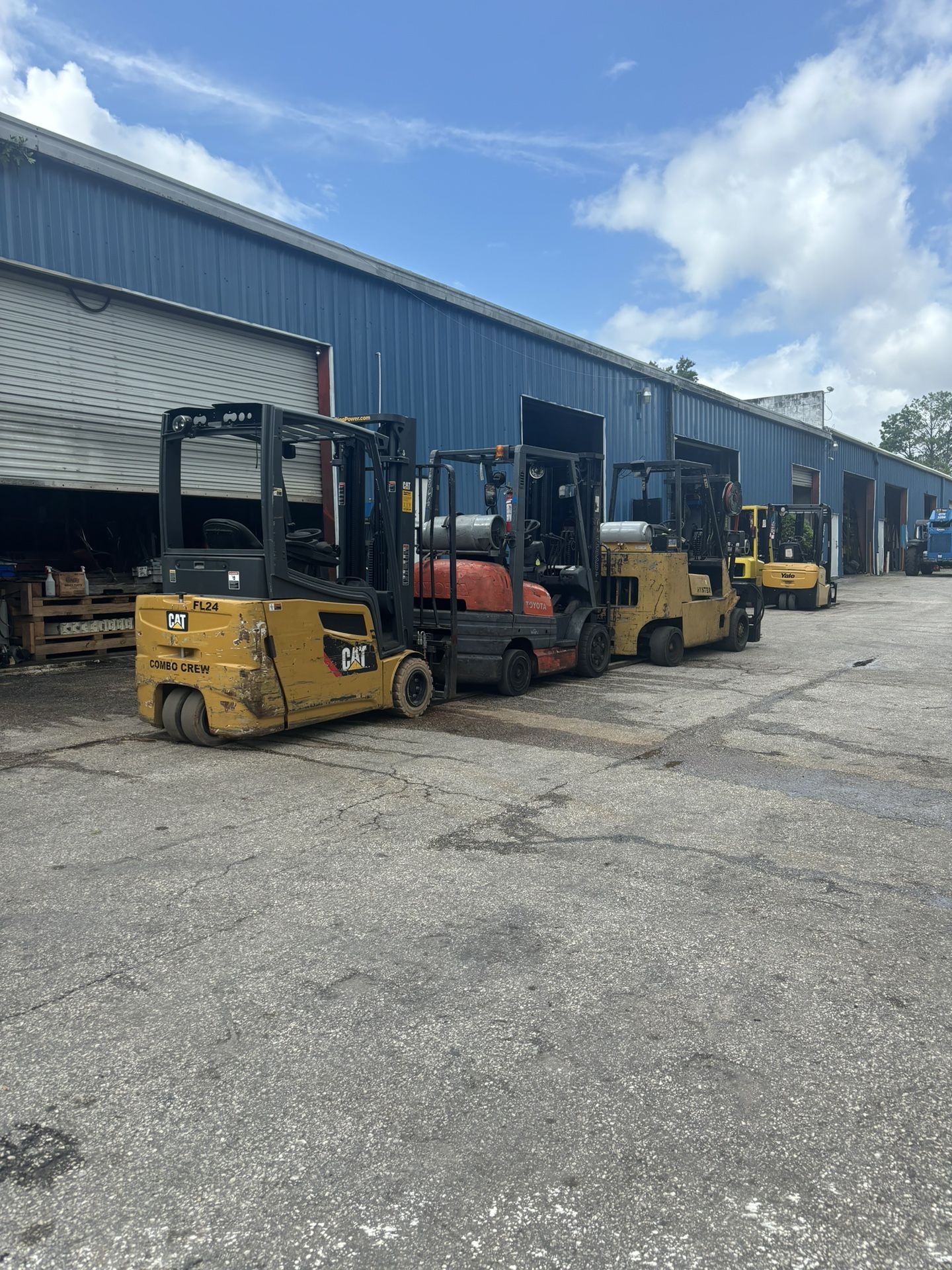 Fully Refurbished Forklifts For Sale!!!