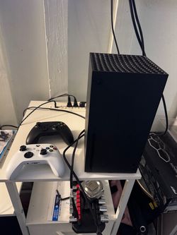 Xbox X 1TB with disc drive.