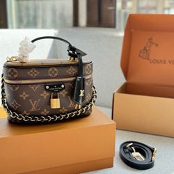 LV Vanity Chain Bag Crossbody Bag Handbag 