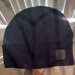 Black beanie
