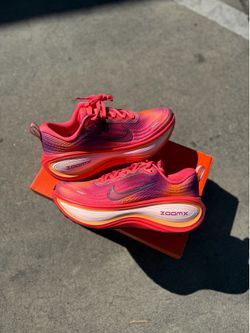 Nike Vomero Plus Sunset New Size 8.5W