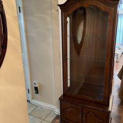 Vintage Curio Cabinet 