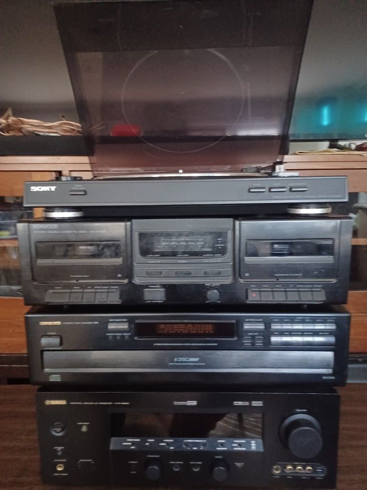 YAMAHA 7.1 AV RECEIVER/SONY PHONO/ONKYO 6 DISCS CD PLAYER 💿/KENWOOD DOUBLE CASSETTE PLAYER $500 FINAL PRICE 