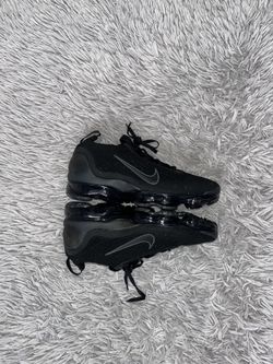Nike VaporMaxes Flyknit