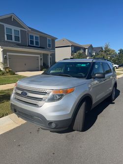 2015 Ford Explorer