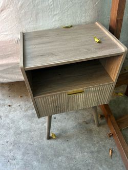 Night stand