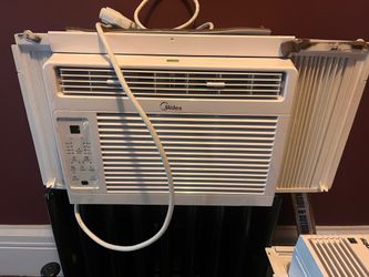5000 BTU Midea Air Conditioner
