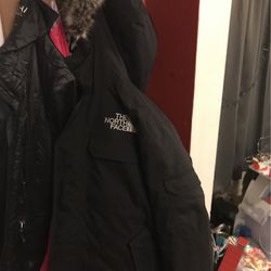 brand new north face coat
