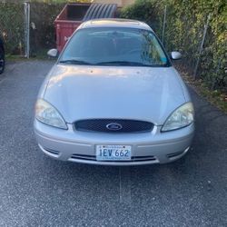 2006 Ford Taurus