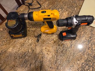 Cordless drills Dewalt and Warrior