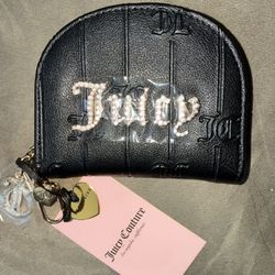 Juicy Couture Black Leather Zip/Button wallet BNWT (Great Christmas Gift)