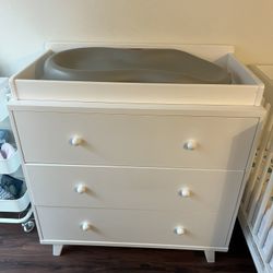 Dresser & Changing Table