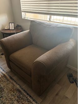 Over sized chair