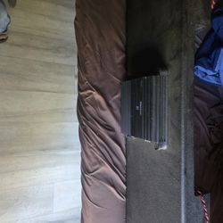 10 Inch Kickers with A 1000 Watt Alpine App