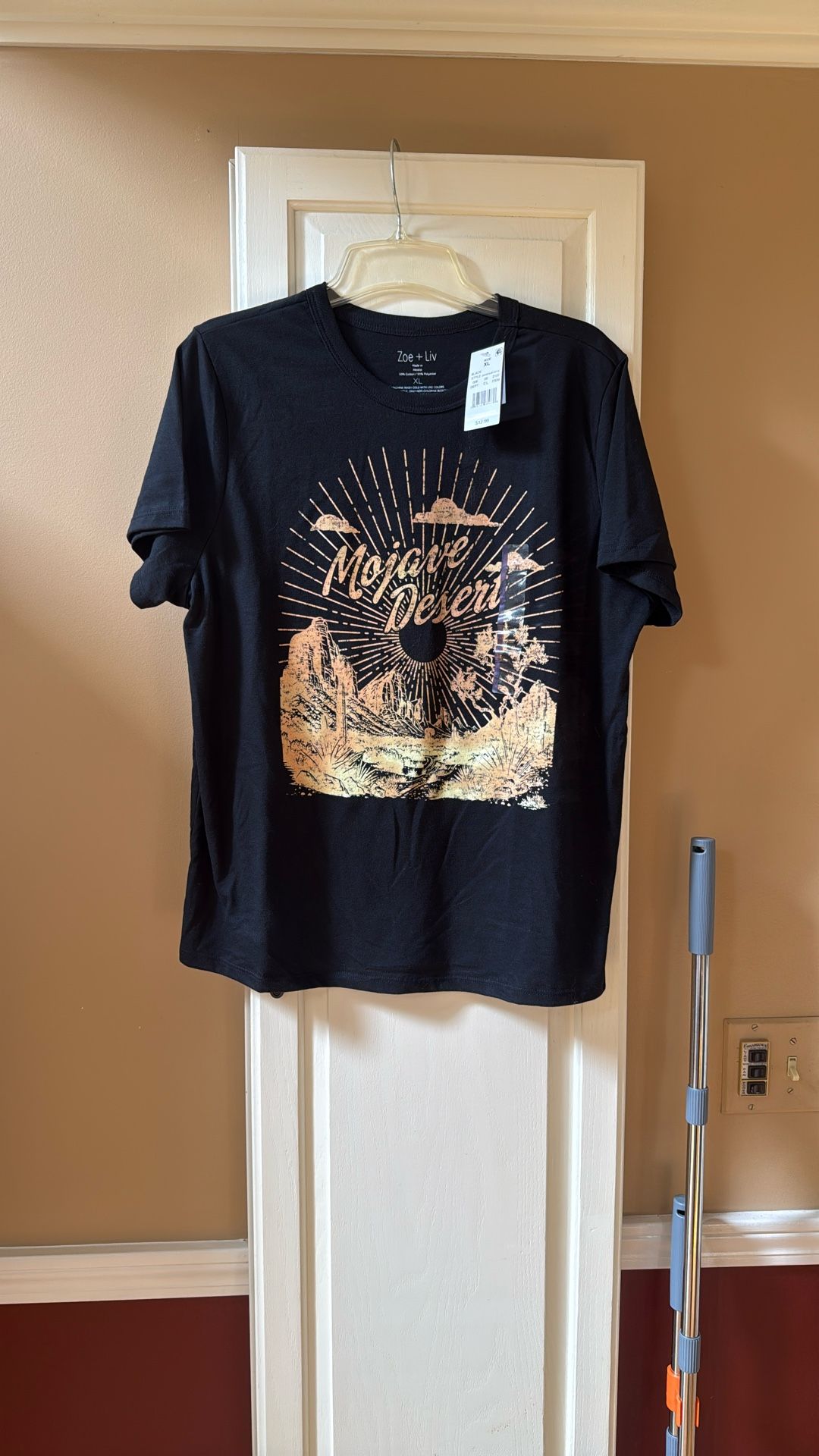 Short sleeve Women’s shirts