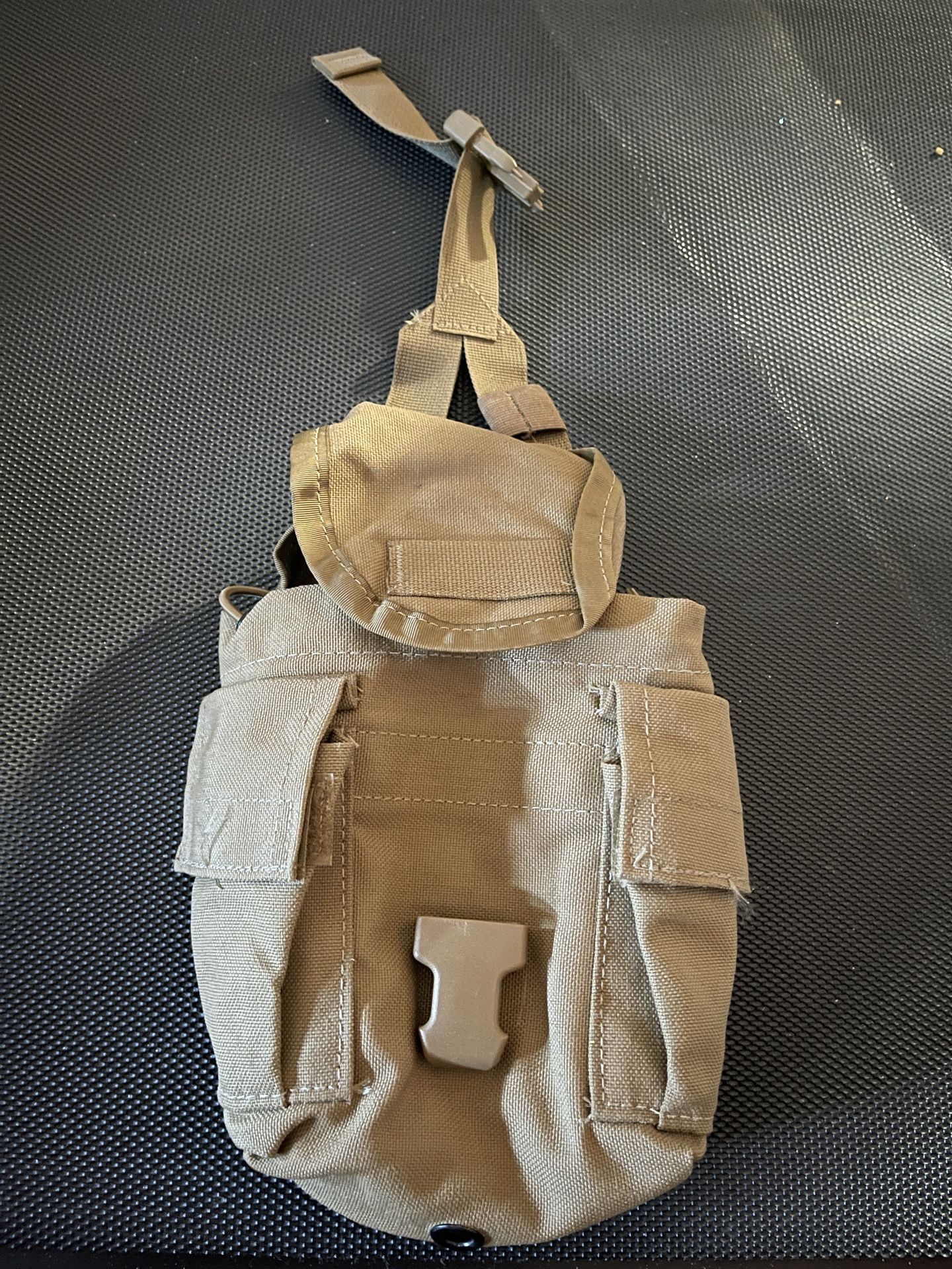 USMC Coyote Pouch 