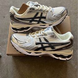 Asics Gel Kayano 14 (Metallic Plum) 