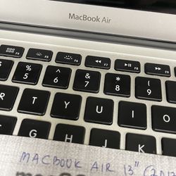 macbook Air 2017, 13 Inch, 128 Gb, i7 core