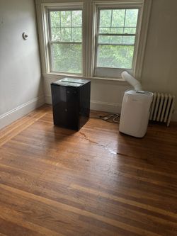 Mini Fridge, AC portable, Vertical Fan