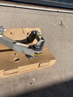 ICON Upper Control Arms USED