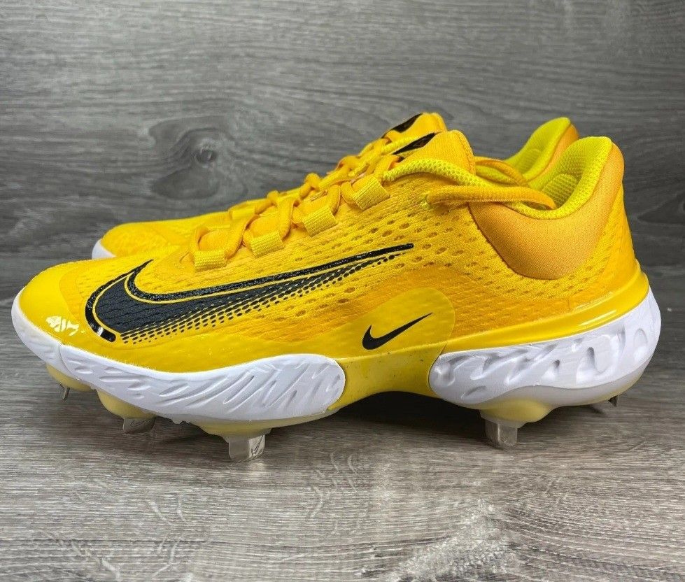 Brand New Nike Alpha Huarache Yellow White Black Metal Baseball Cleats Men Size 8