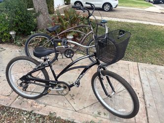 His and Her Electra beach cruisers bike