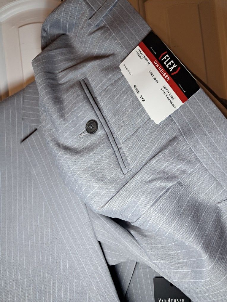 Men. Gray. Suit