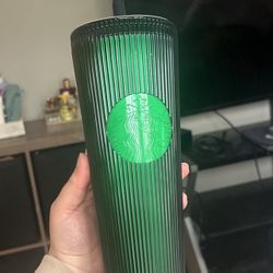 Starbucks Elphaba Wicked Glow In The Dark Cup