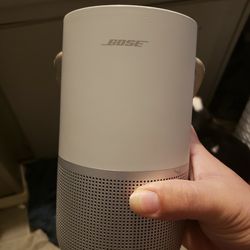  Bose Portable Smart Speaker