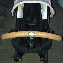 Doona Infant Car Seat + Stroller