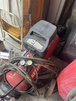 CRAFTSMAN 15 GALLON COMPRESSOR