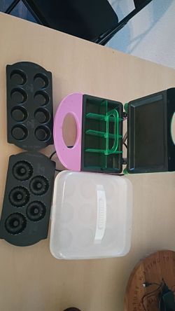 Mini Donut and Cupcake Maker with Baking Pans
