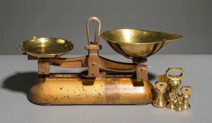 Antique collection British Avery Balance Scale with Bell Weights