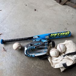  Kids Baseball , Glove,bat And Ball