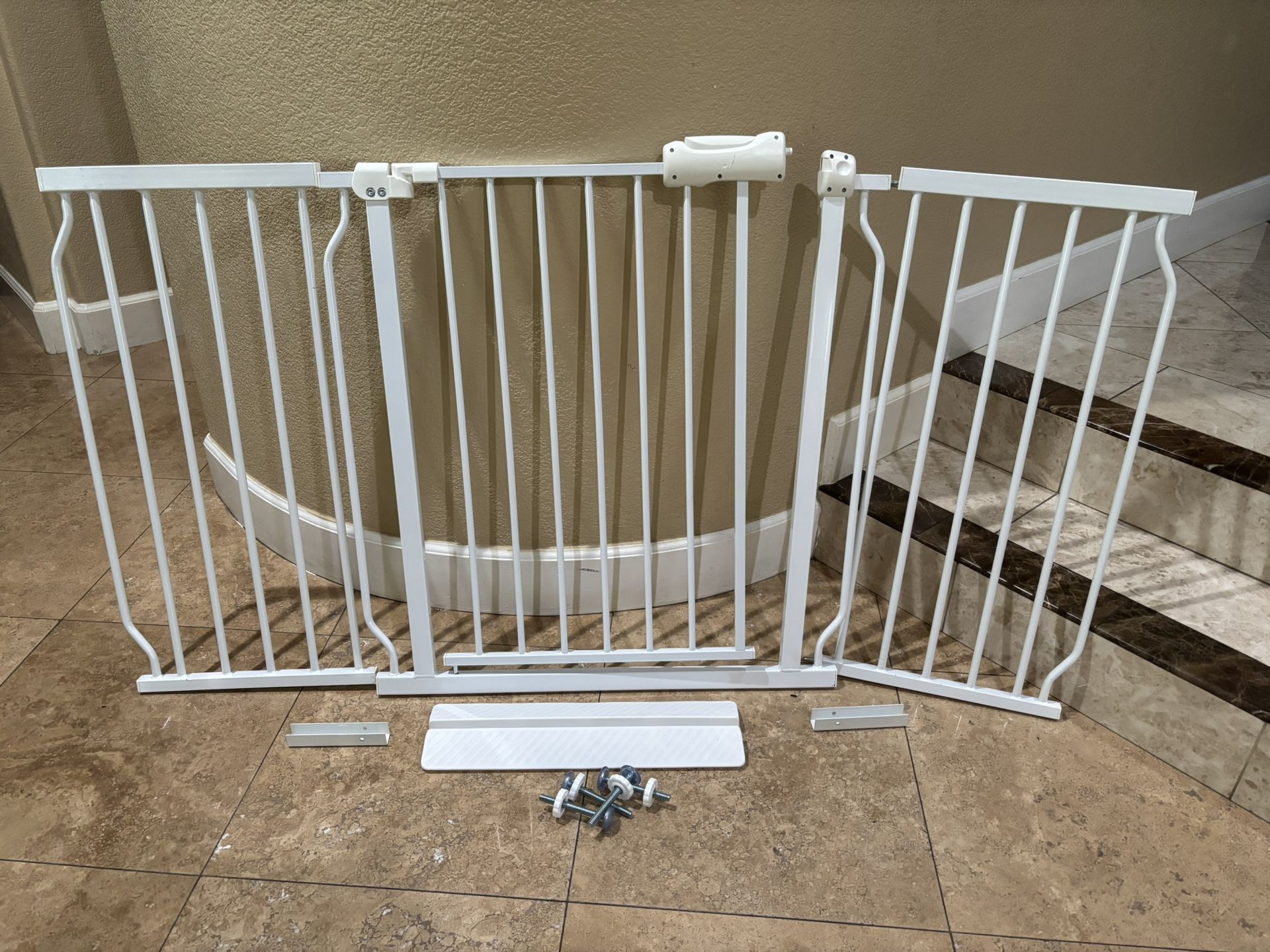 Baby- Pet Gate ( Walk through Gate)