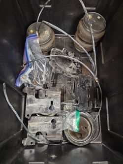 F-150 Air Suspension Bag Kit with Brackets and Lines