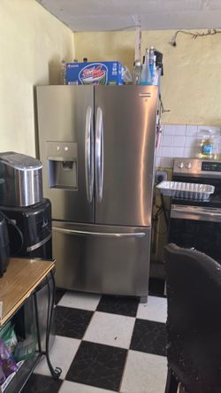 Frigidaire gallery refrigerator