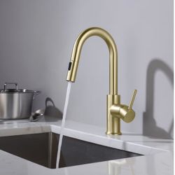 Kibi Kitchen Faucet-brushed Gold