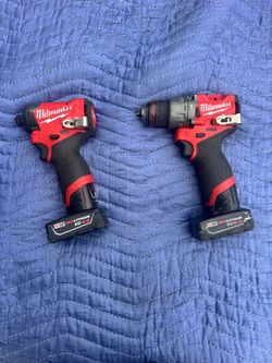 Milwaukee M12 FUEL Hammer Drill + Impact Driver Combo – Brushless