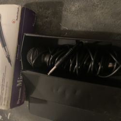 RadioShack Dynamic Microphone