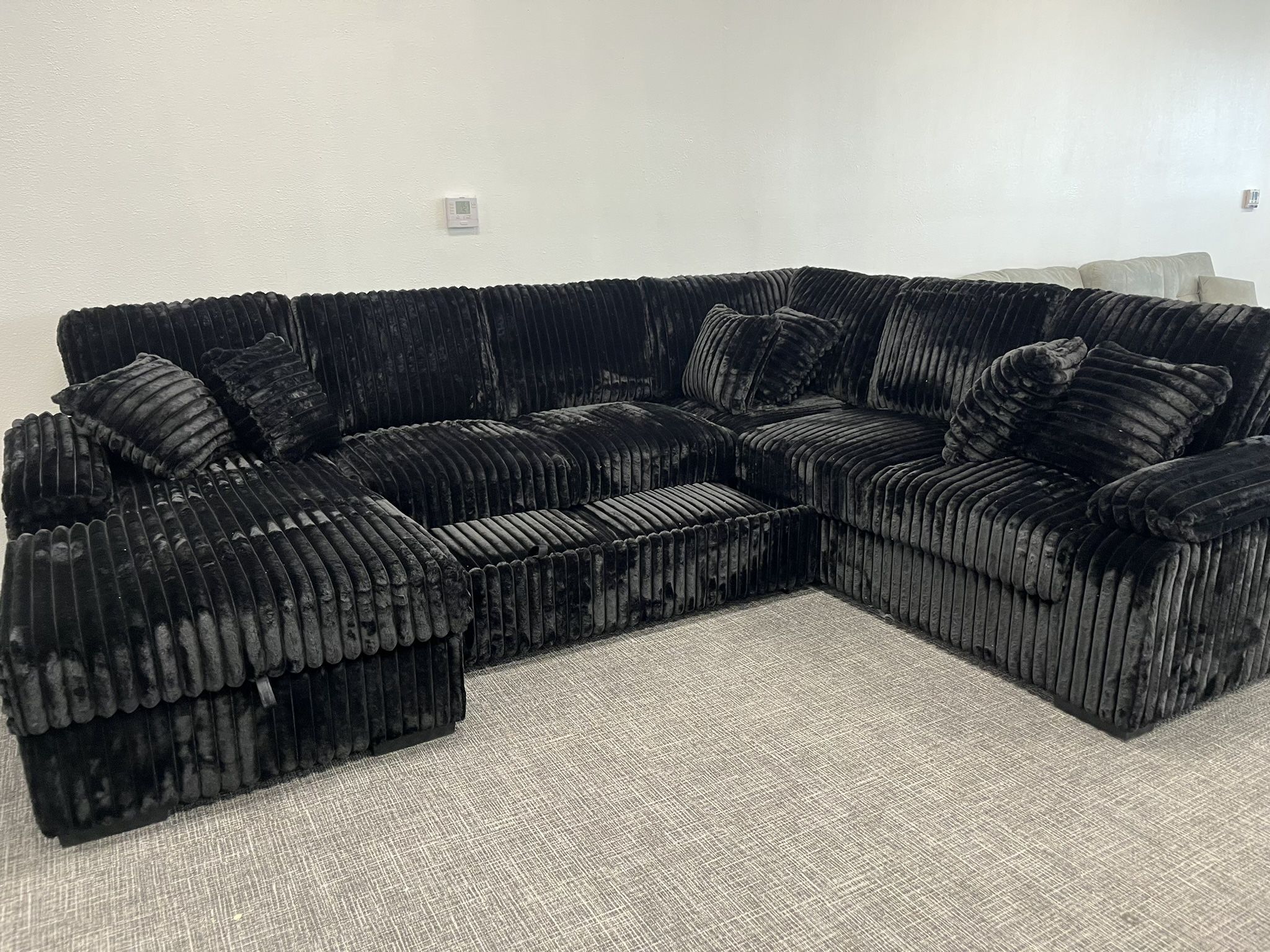 Black Corduroy Sectional W/ Pullout Sleeper & Storage Chaise- EZ $10 Down Payment Options Available
