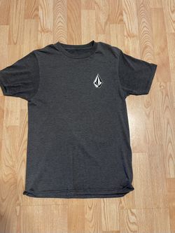 Mens Small Volcom T-shirt