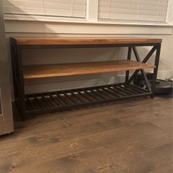 Farmhouse Style Storage Bench