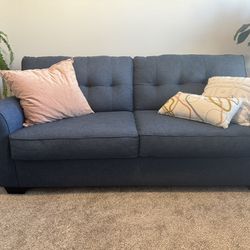 Pull Out Couch- Full Size Bed 