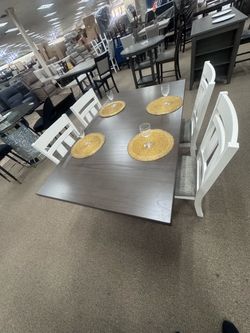 Furniture & Mattress Discounters