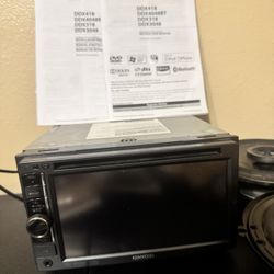 Kenwood Radio/CD/DVD Player DDX418