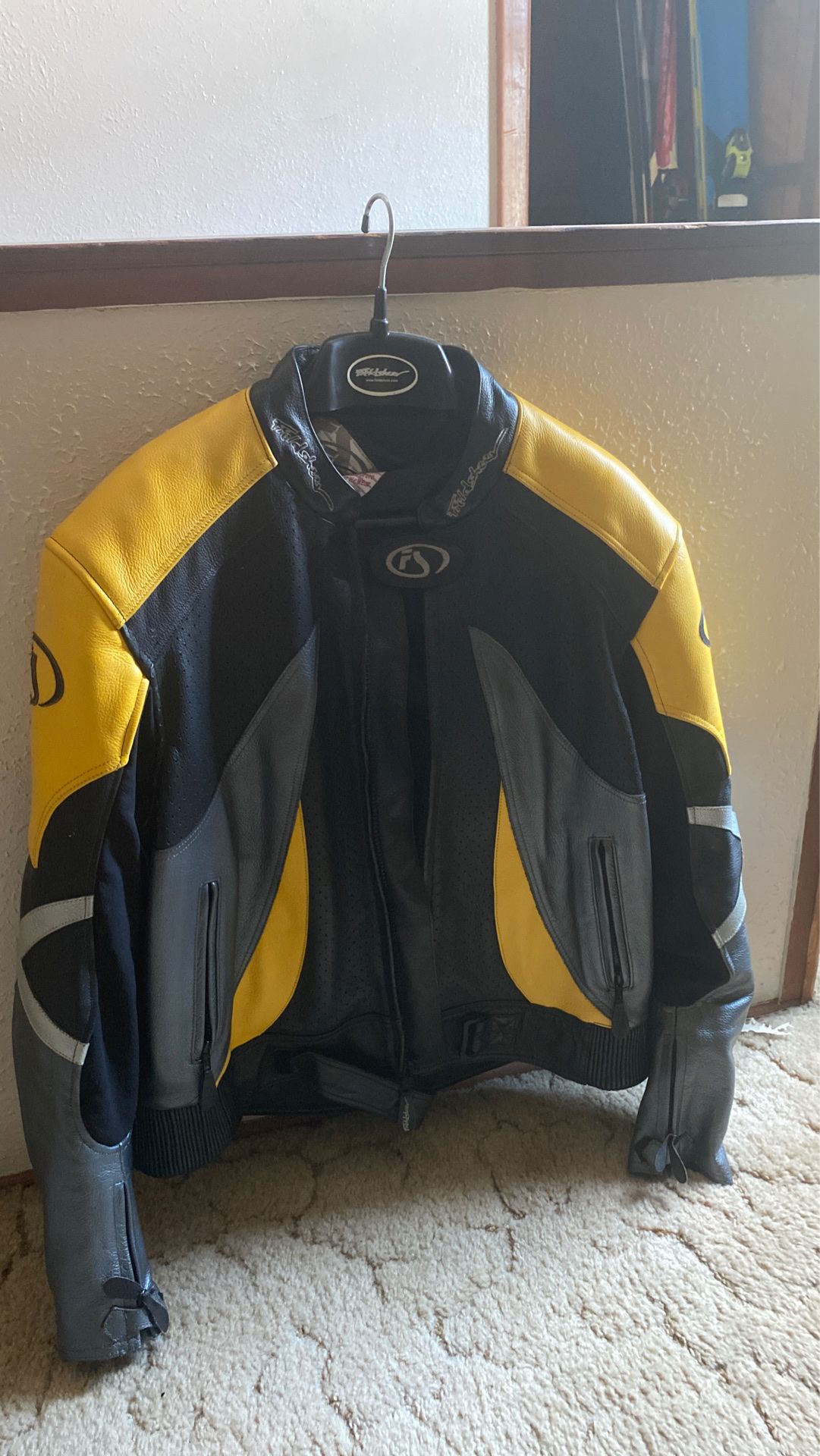 Men’s Fieldsheer motorcycle jacket