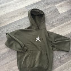 Sweatshirts 